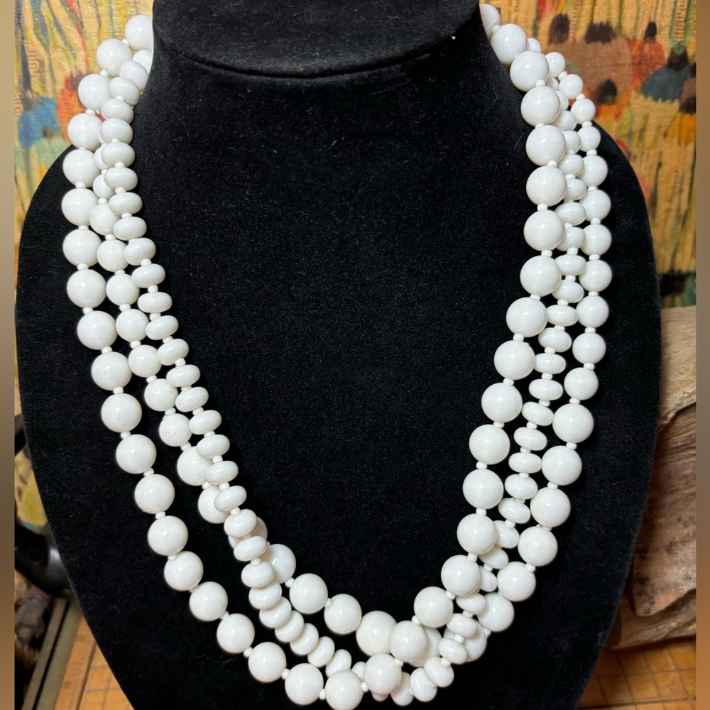 MCM White x3 Variety Shape Beads Necklaces 24”L 60s 70s Barrel Roll Clasp EVC
